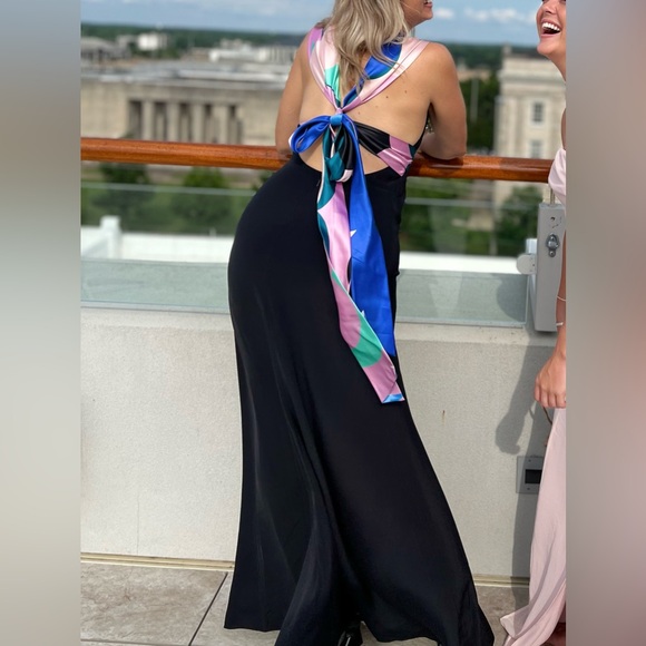 Emilio Pucci Dresses & Skirts - Emilio Pucci 100% silk Black Dress with Scarf tie back